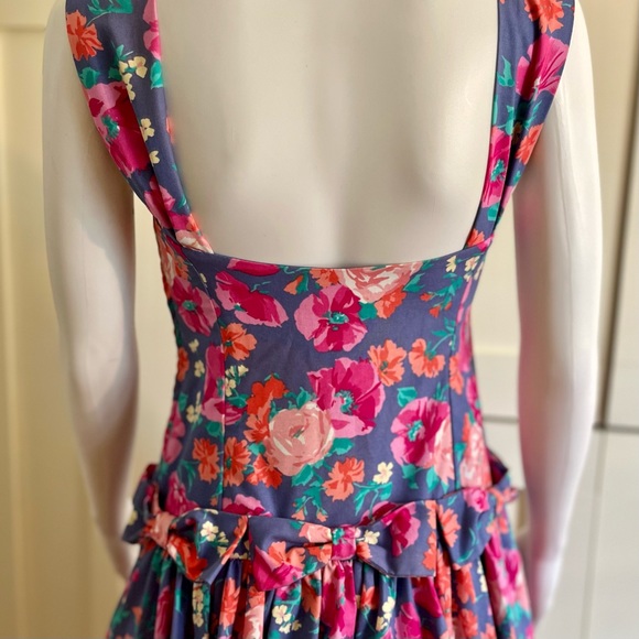 Vintage 1980’s Laura Ashley Floral Bow Dress - Picture 8 of 10